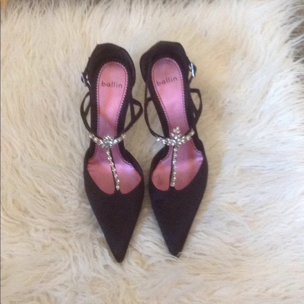 High heels - Picture 2 of 5
